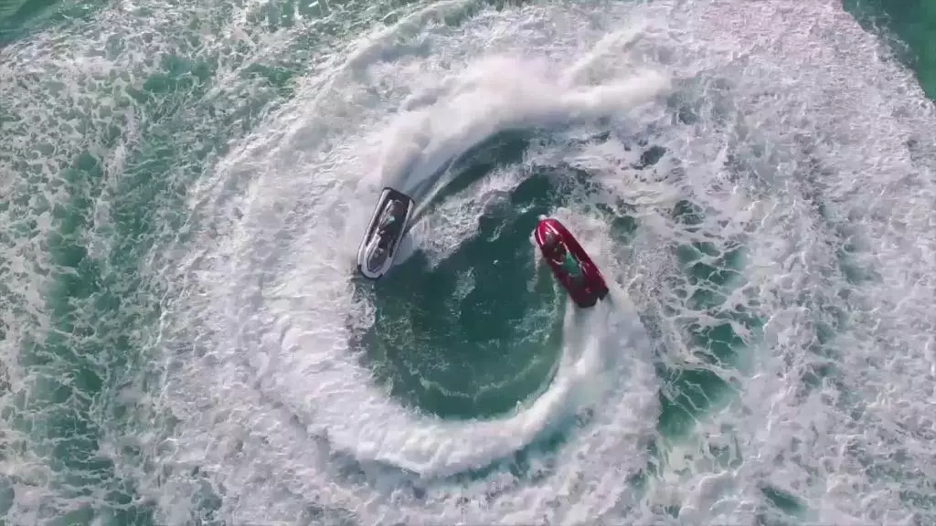 جت اسکی آداران پرستیج